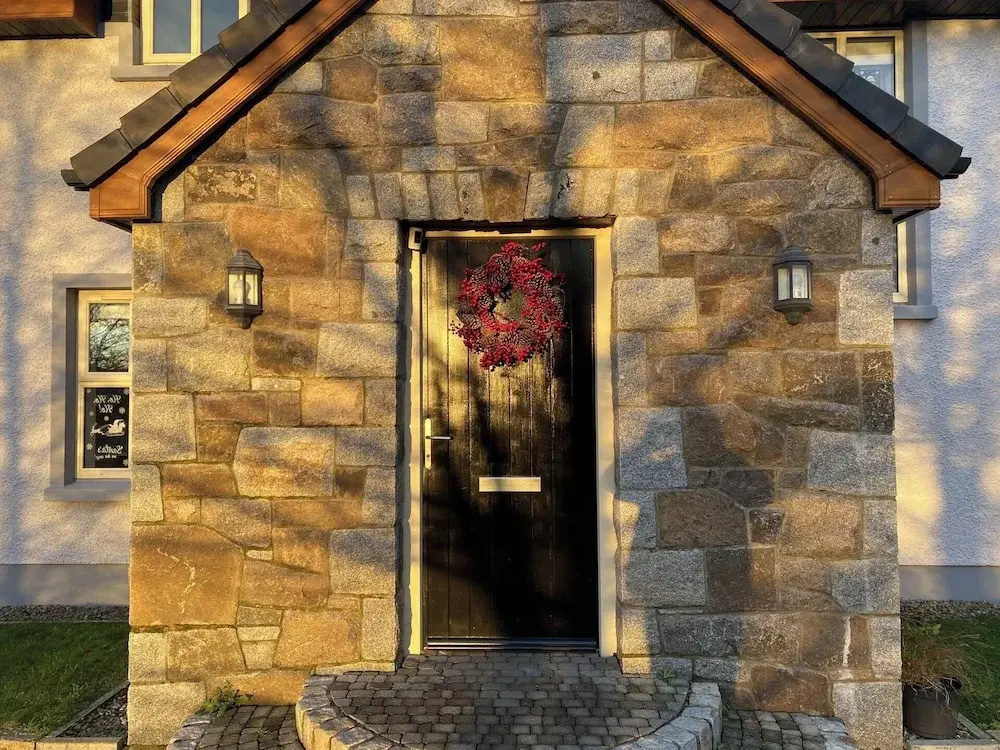 Mountain View Retreat in Rostrevor With hot Tub