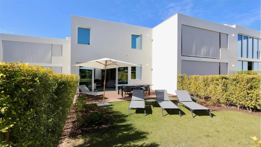 Villa Sadler - Clever Details , Central Vilamoura, Sleeps 6, luxury, walking distance