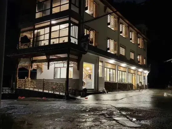 Jixi Qiaochuan First Floor Homestay