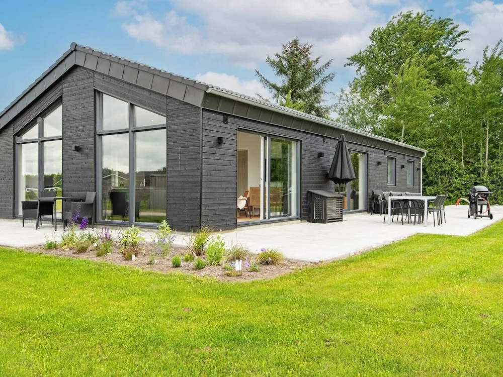 5 Star Holiday Home in Ansager