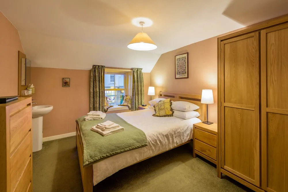 Comfort room
