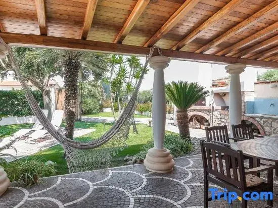 Villa la Cesa Max 8 Person