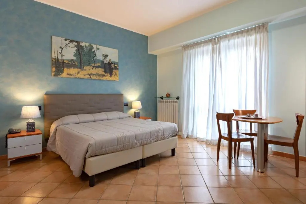 Superior Double room (full double bed)