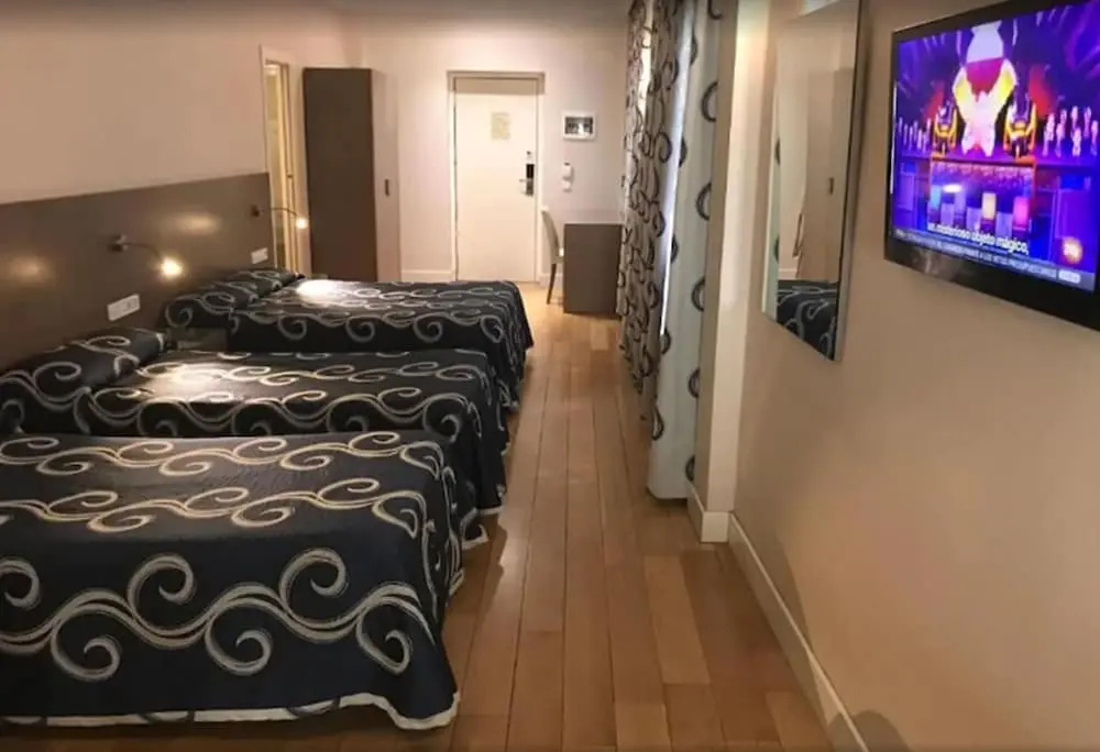 Quadruple room