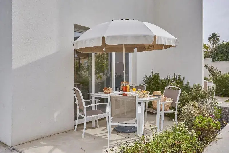 2 Bedrooms Cottage with balcony