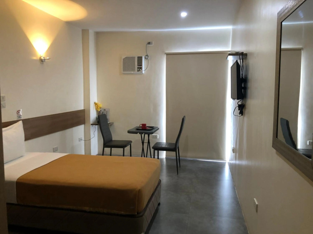 18 Suites Cebu — 5