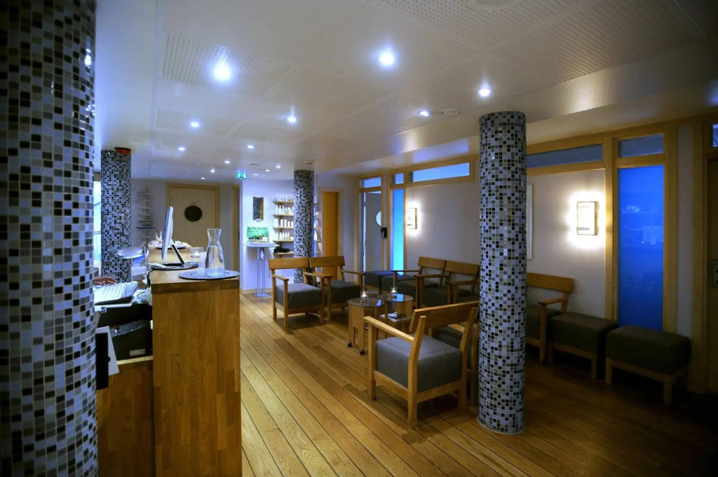Hotel photo 30