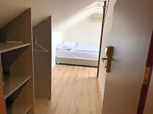 King Charles Boutique Hotel Residence - Chambres