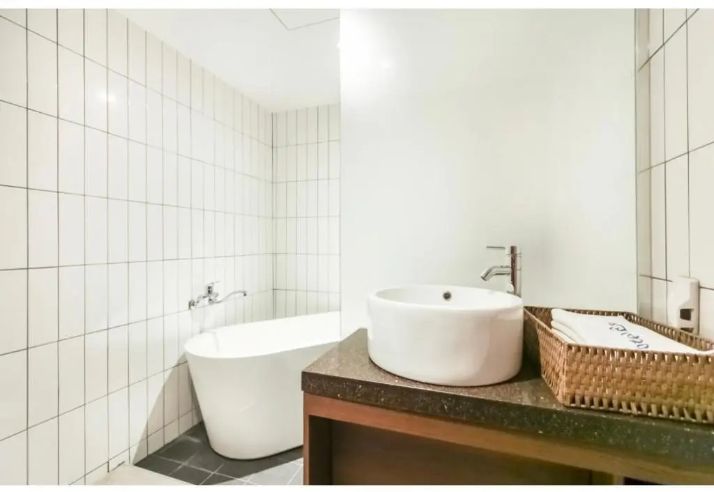 Superior Double room (full double bed)