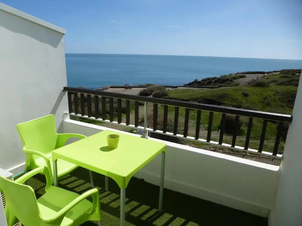 Standard Double room with panoramic view (full double bed)
