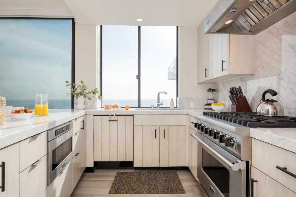 Matador by Avantstay Ocean Front Malibu Pad w/ Rooftop Patio