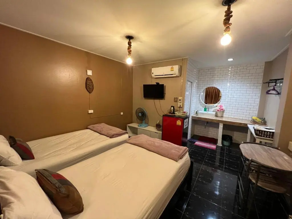 Standard Double room (twin beds)
