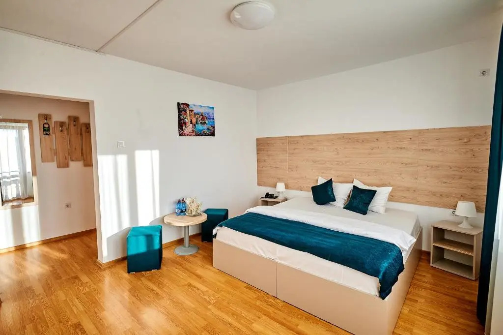 Standard Double Attic room (full double bed)