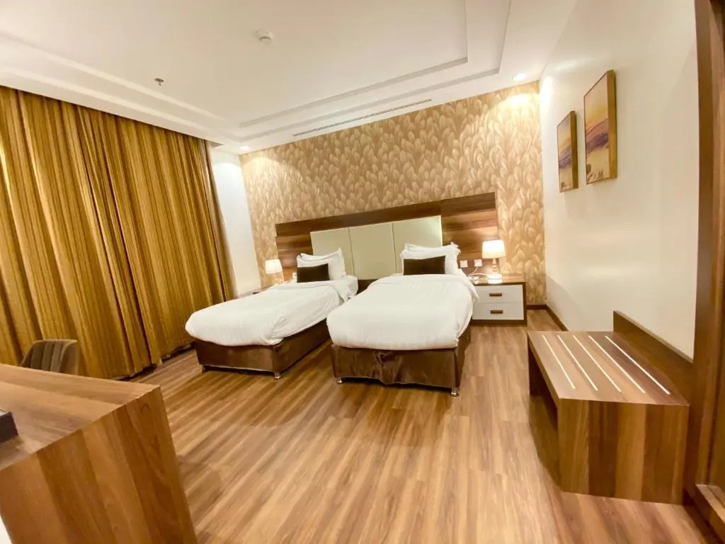 Deluxe Double room (twin beds)