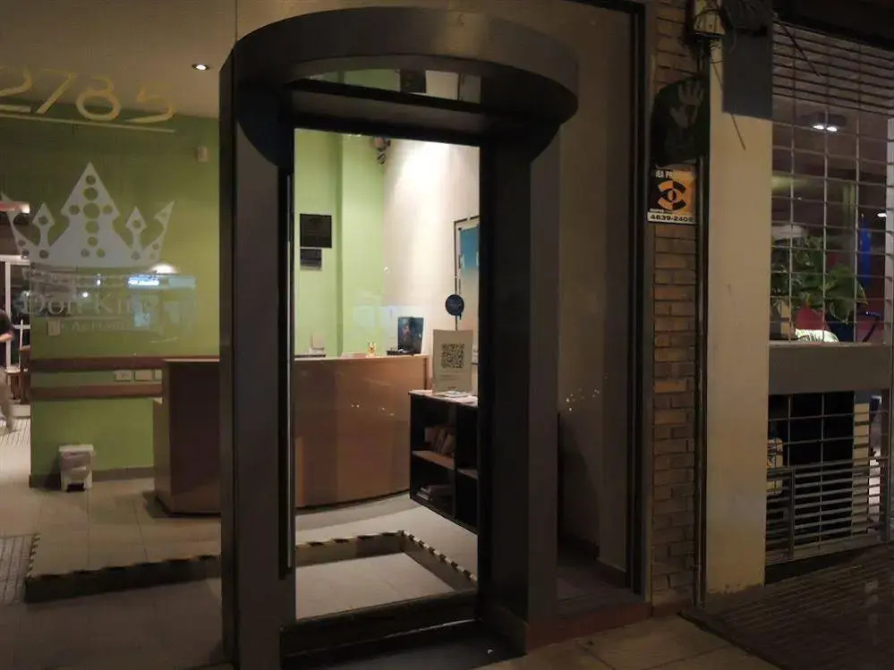 Pyxis Hostel