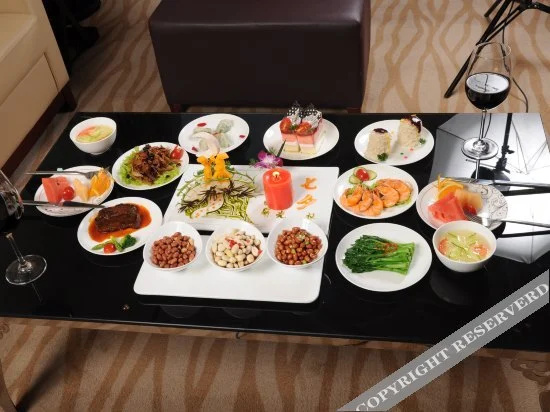 Food & Beverage