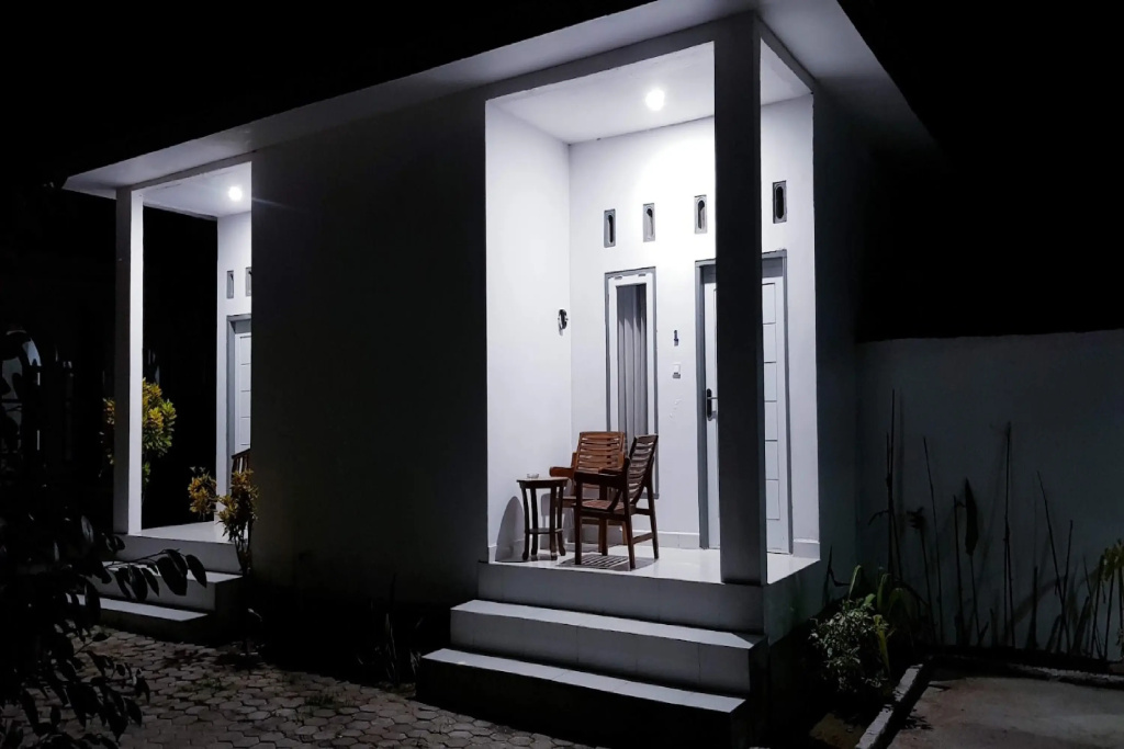 RedDoorz near Pantai Timba Batu Lombok