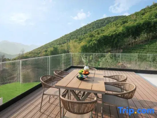 Qingyunjian homestay in Moganshan · Designer-Inspired Mountain Luxury Stay with Garden