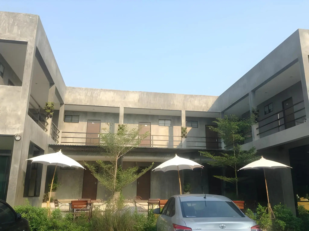 Hotel photo 12
