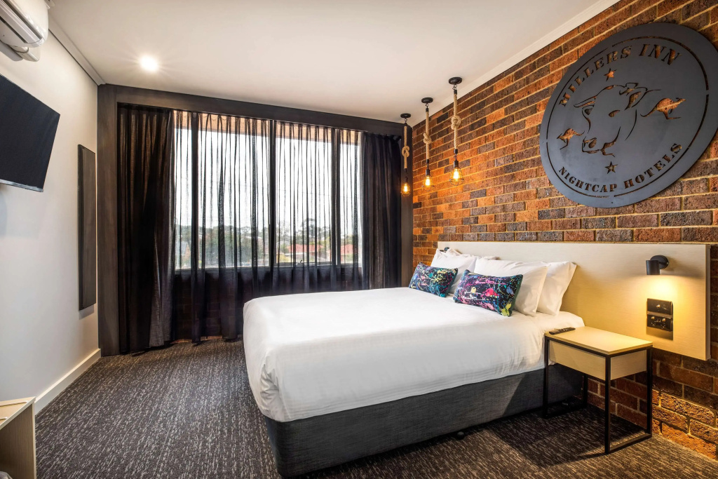 Double Family Studio (full double bed)