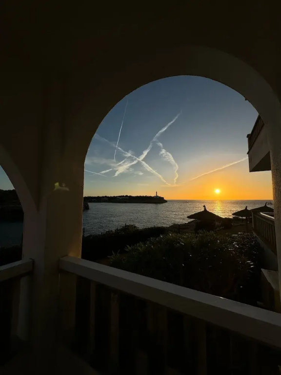 1 Bedroom Apartment with balcony