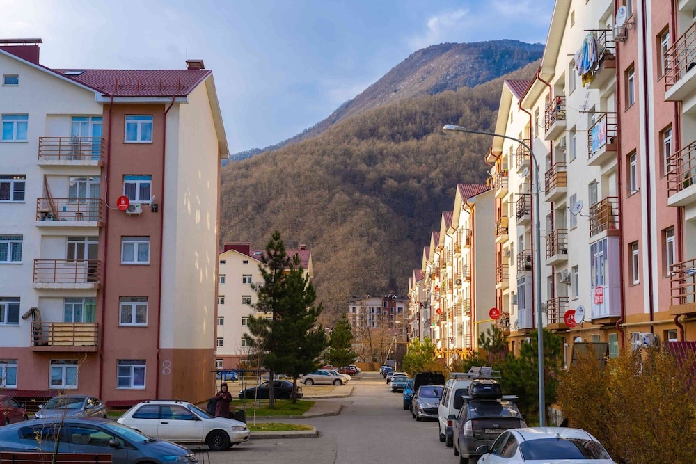 Прокат авто эсто садок