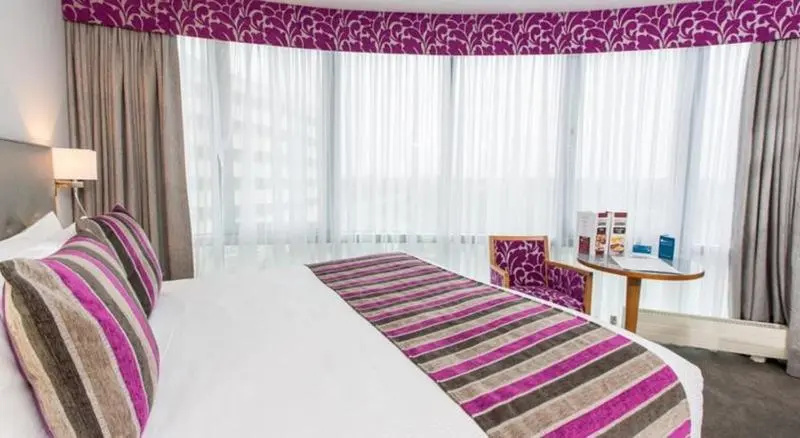 Metro Hotel & Apartments Dublin Airport - Chambres