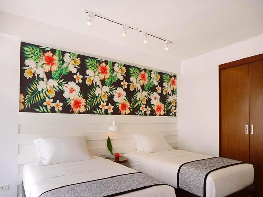 Premier room