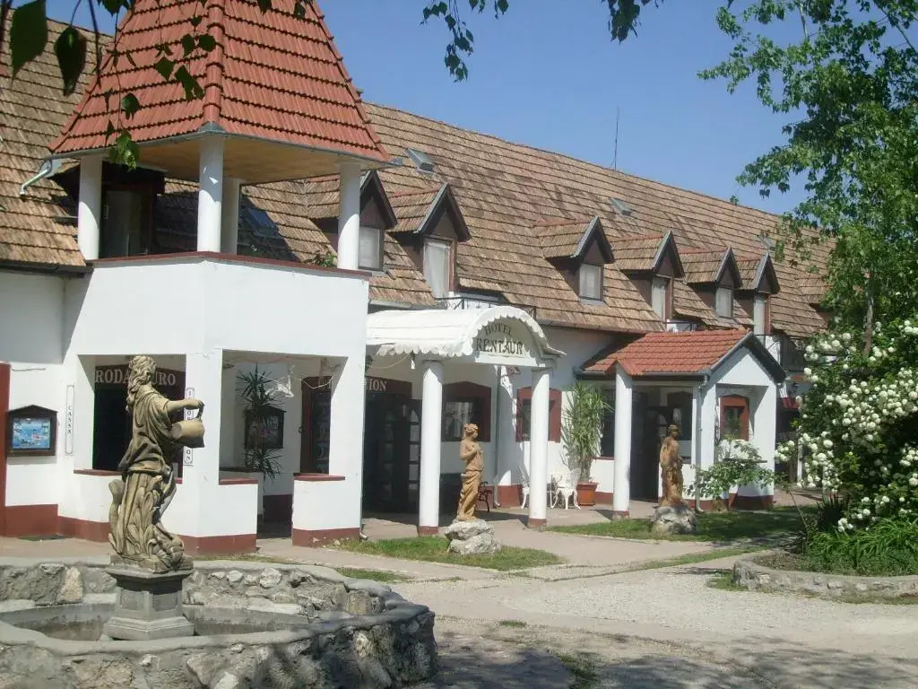 Kentaur Üdülőfalu - фото 7