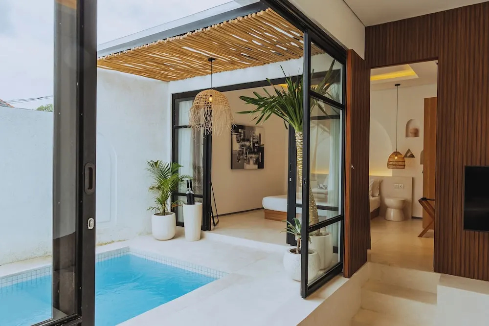 Yahvi Villa by Betterplace