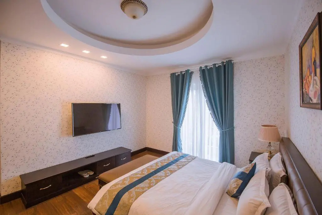 Quadruple Suite