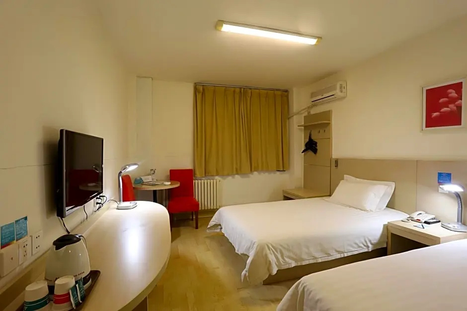 Jinjiang Inn Qingdao Wusi Square Nanjing Road Metro Station - Chambres
