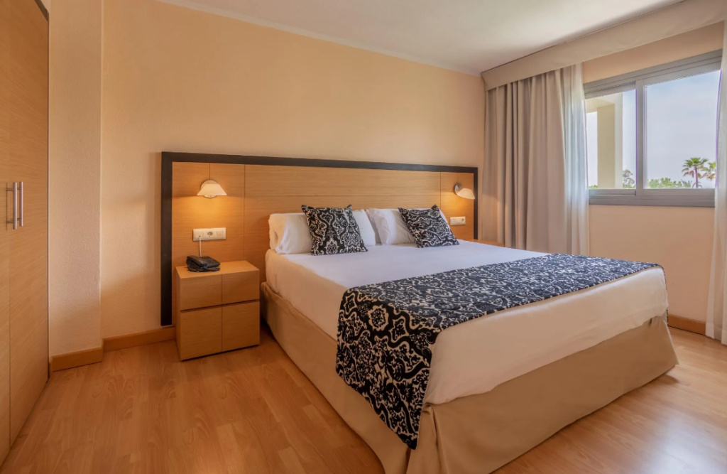 Zafiro Tropic - Chambres