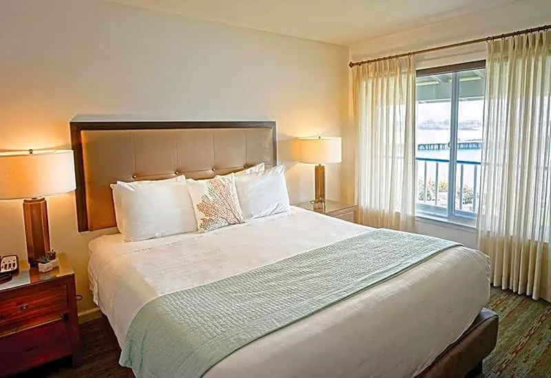 Sea & Sand Inn Santa Cruz - Chambres