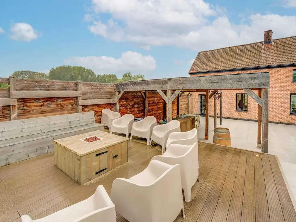 Lush Holiday Home in Vlaanderen With Private Pool - фото 20