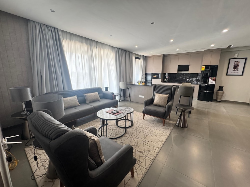 Bravia Residence by Cozy