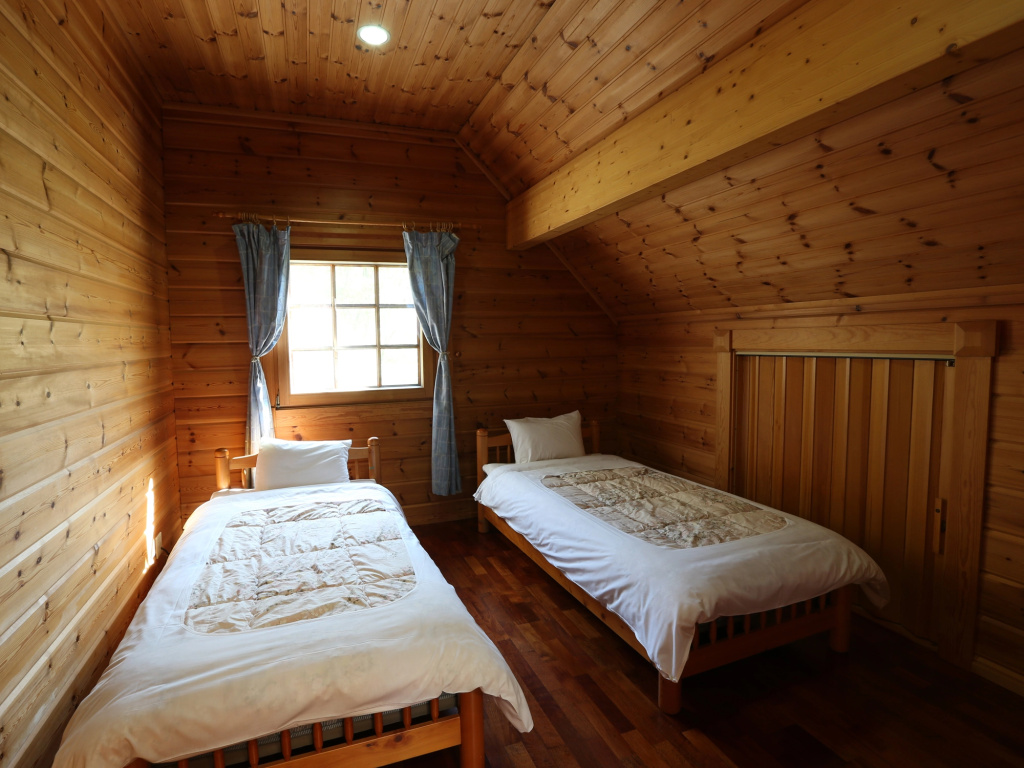 4 Bedrooms Superior Cottage
