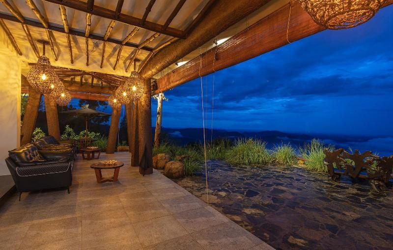 Dream Cliff Mountain Resort