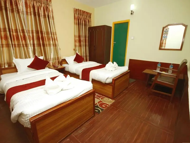 Deluxe Double room (twin beds)