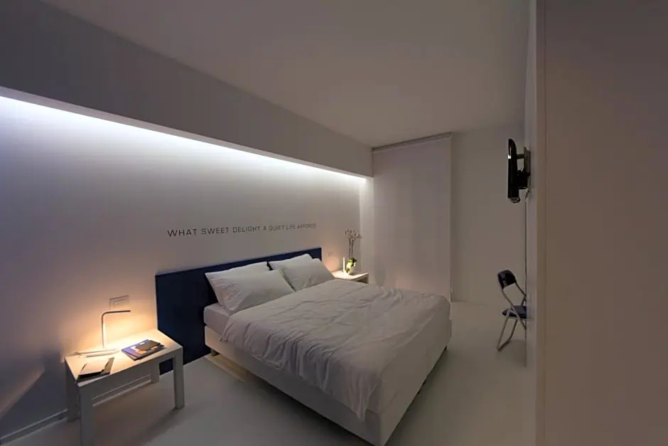 image url