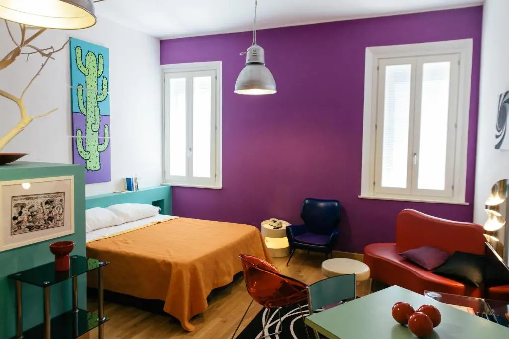 Double Suite (full double bed)