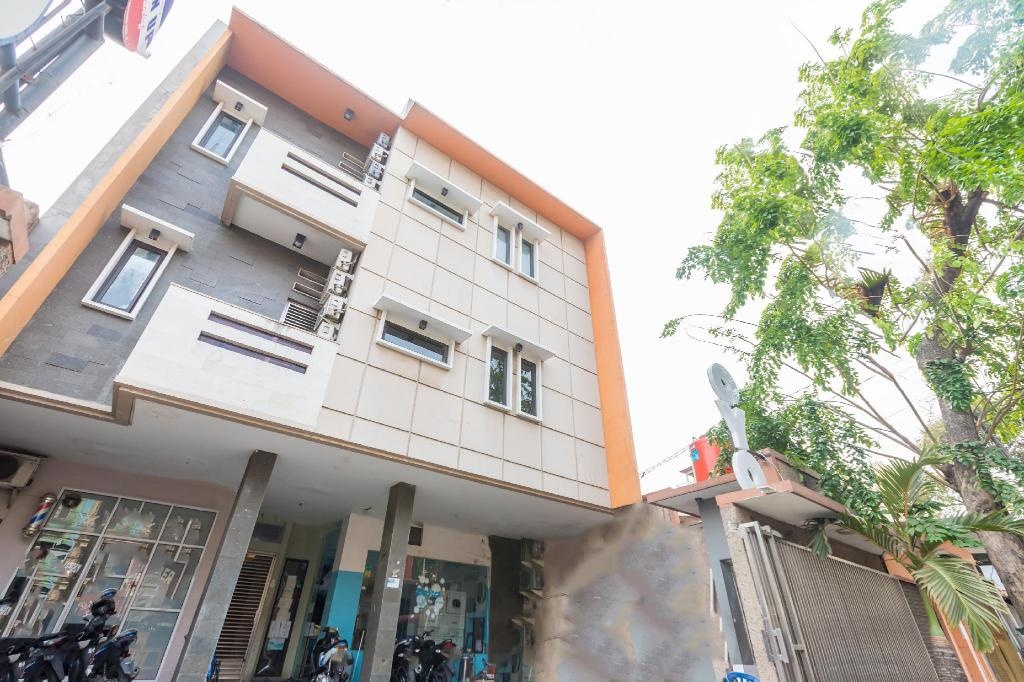 OYO 1435 Residence 446