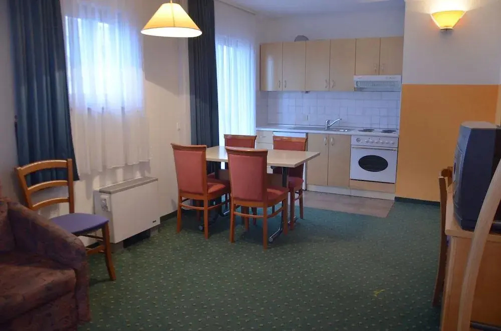 Garni Hotel Zvon - Général
