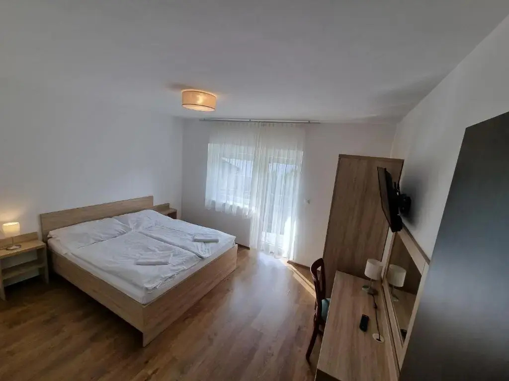 2 Bedrooms Apartment with balcony