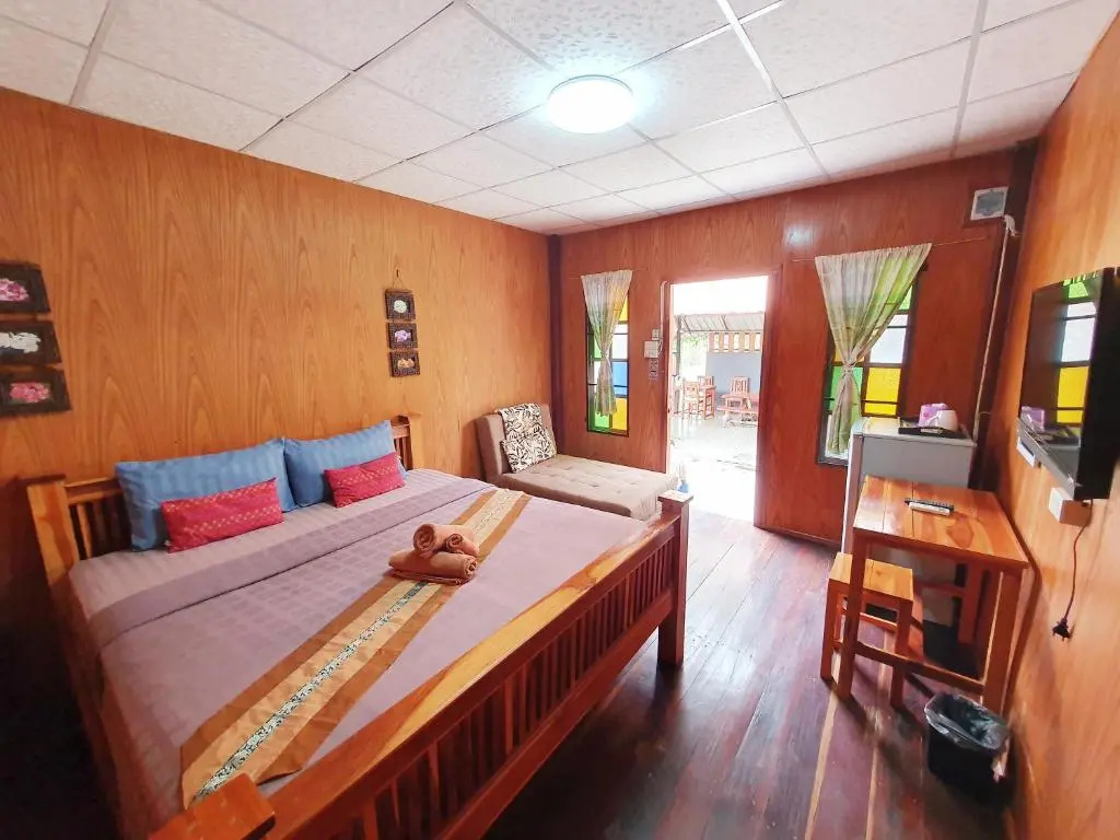 Deluxe Bungalow