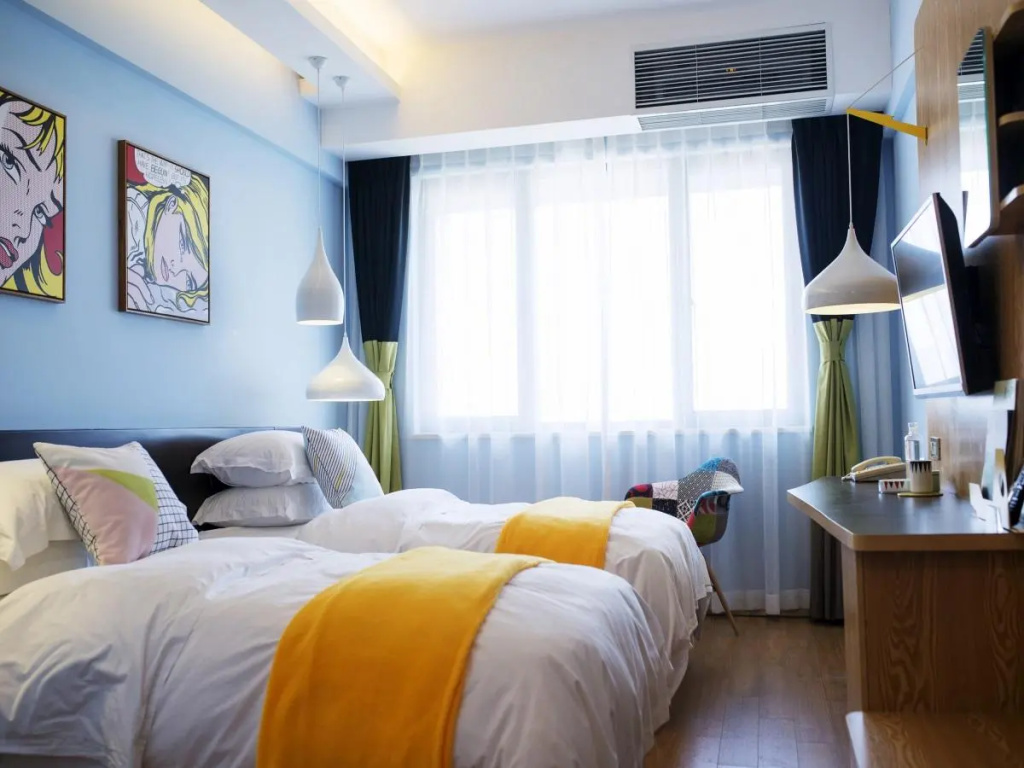 Deluxe Double room (twin beds)