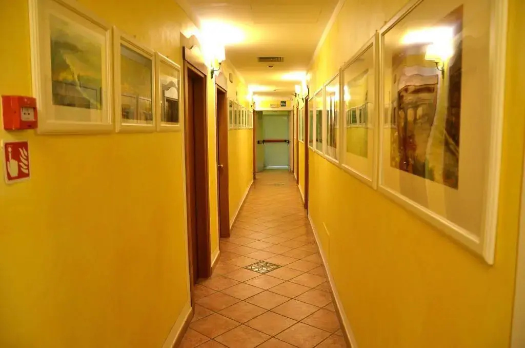 Hotel photo 16