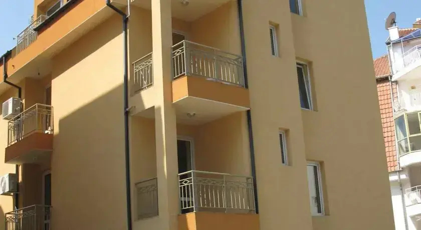 Grandview Apartments