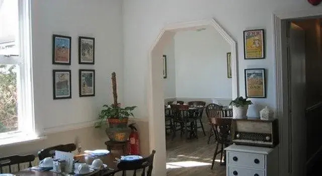 The Beeches - Général