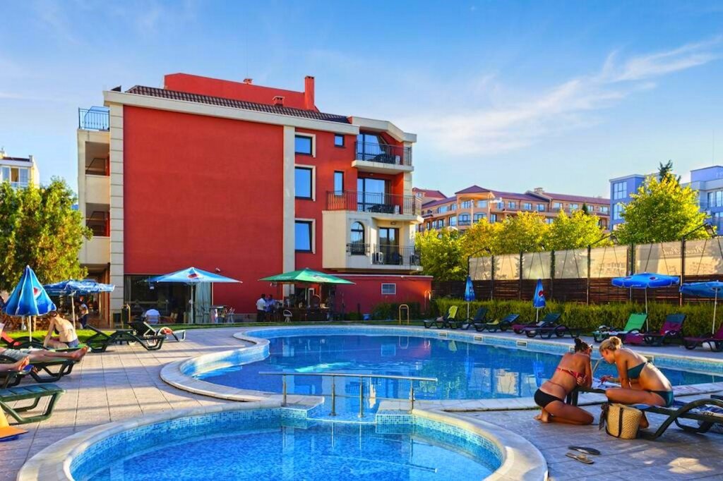 Sunny forums. Kiparisite 4*, sunny beach. dream sunny beach. форум солнечный. о болгарии по русски форум санни дей 6.